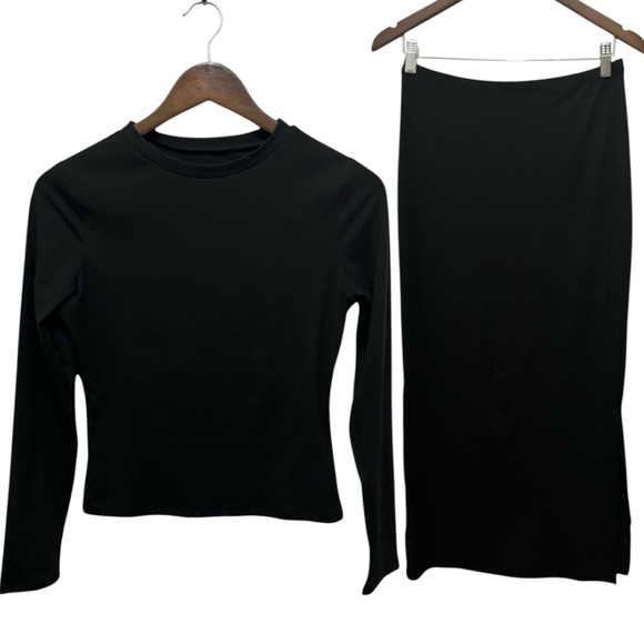 048 Trendy Queen | NWOT Set Black Long‑Sleeve Crop Top & Maxi Skirt (Size M) - Picture 9 of 14